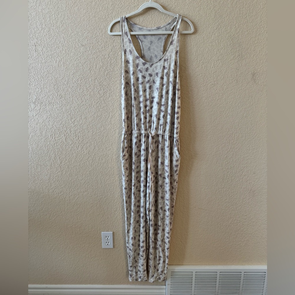 Aerie Lounge Jumpsuit Romper, Size Large - Picture 2 of 7